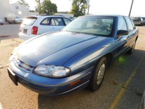 Blue sedan from Cincinnati Goodwill Auto Auction